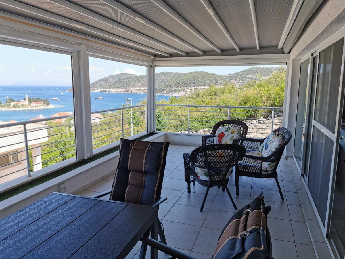 Luxury Apartment Prestige Villa Bellevue Vis Exterior foto