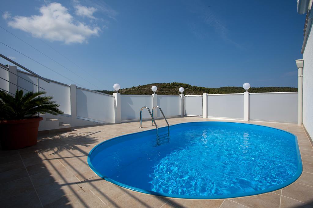 Luxury Apartment Prestige Villa Bellevue Vis Exterior foto